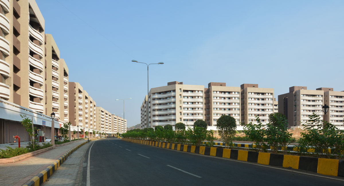 Rustomjee Global City